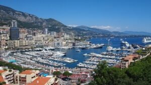 Monaco proche de la Côte d'Azur